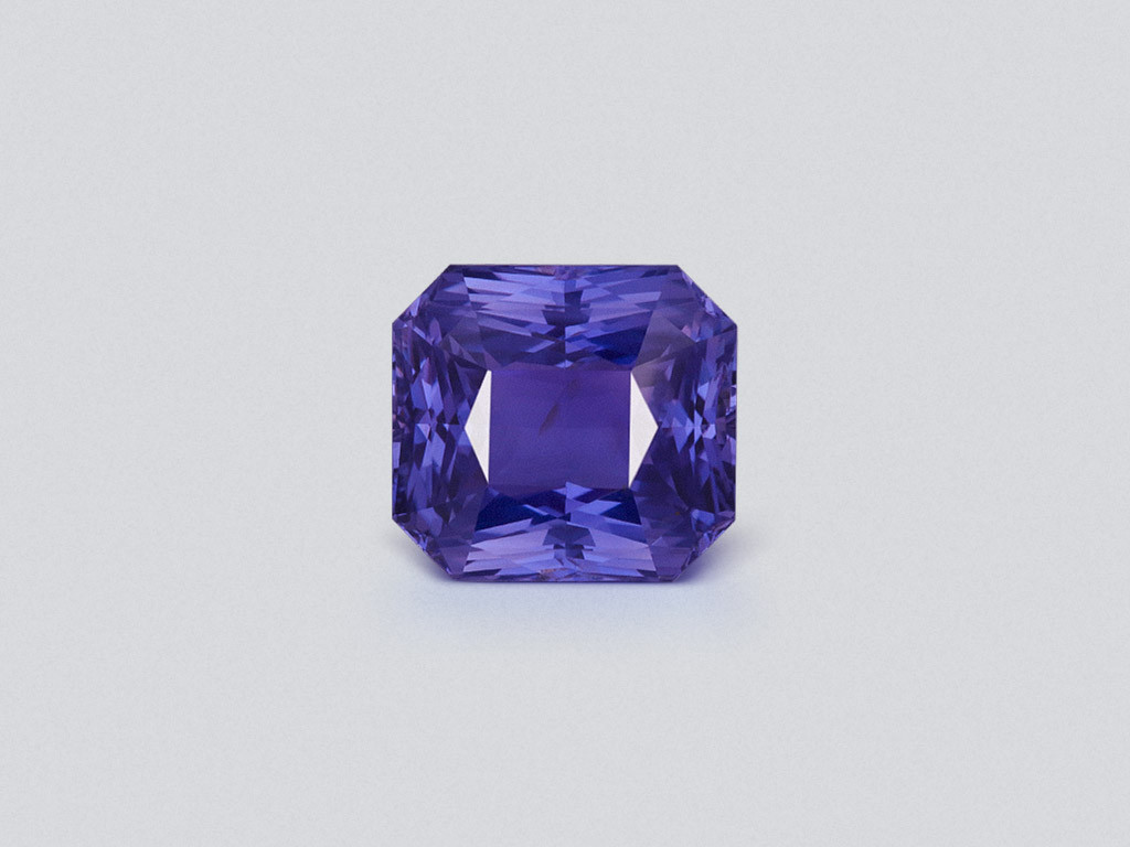 Unheated purple sapphire radiant cut 5.49 carats, Sri Lanka Image №1
