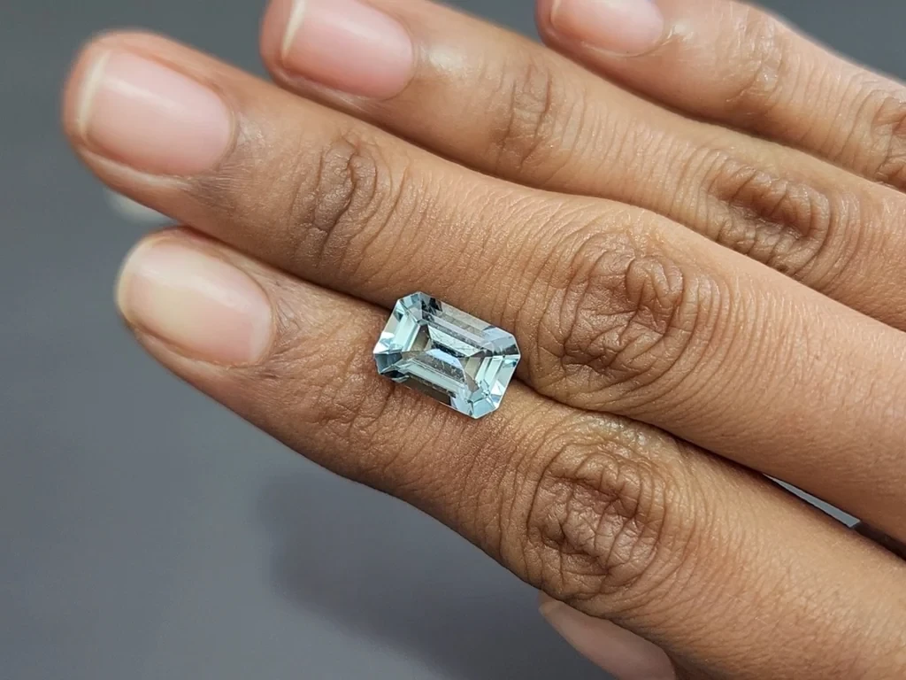 Aquamarine octagon cut 3.96 carats, Madagascar Image №2