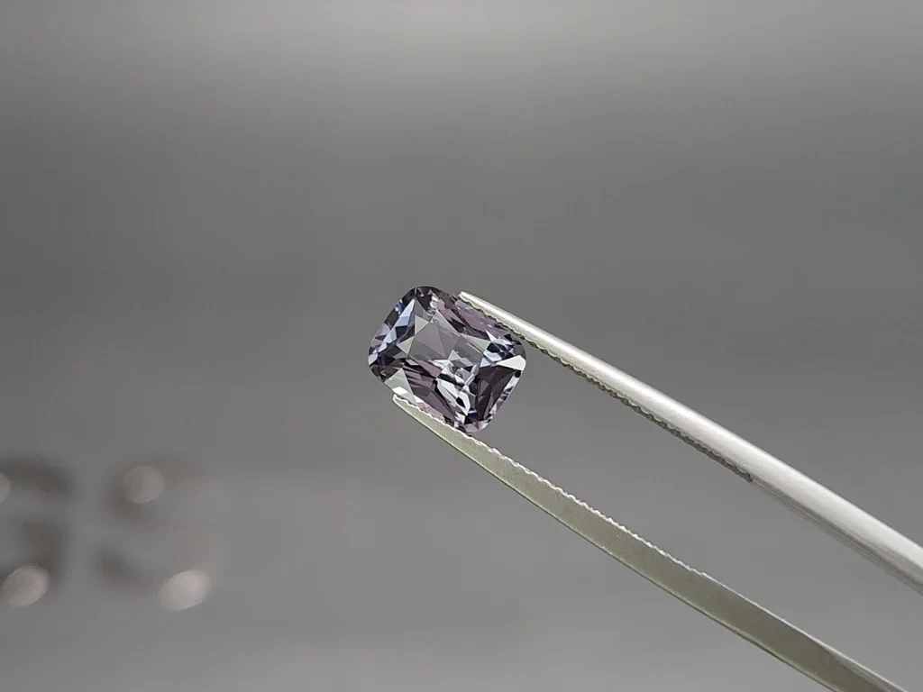 Violet spinel cushion cut 2.14 carats, Tanzania Image №3