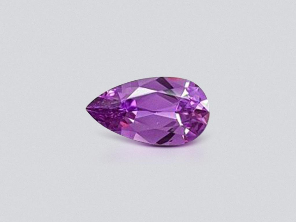 Ring with vivid purple sapphire 1.23 ct  and diamonds in 18K white gold Image №4