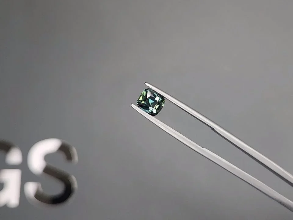 Unheated Teal sapphire in cushion cut 1.17 carats, Madagascar  Image №3