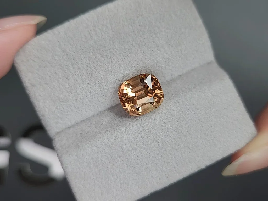 Tourmaline cushion cut 3.68 carats, Africa Image №4