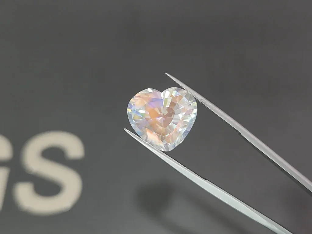 Moonstone heart shape 10.59 carats, Madagascar Image №3