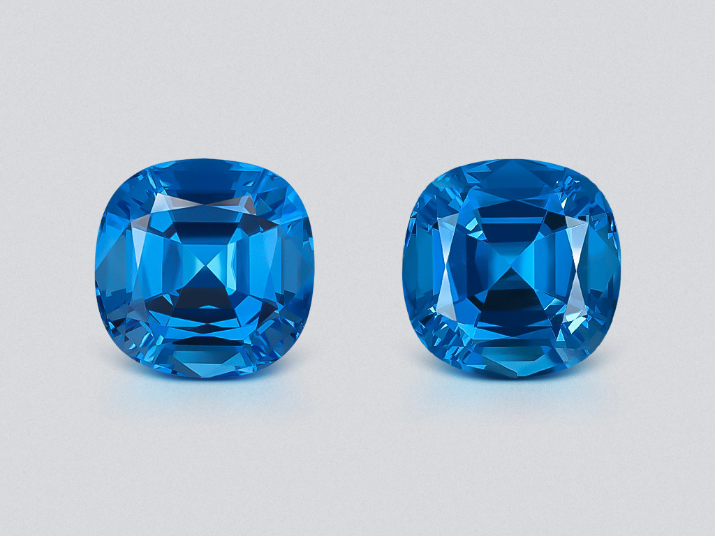 Pair of topaz Swiss Blue cushion cut 27.37carats, Brazil Image №1