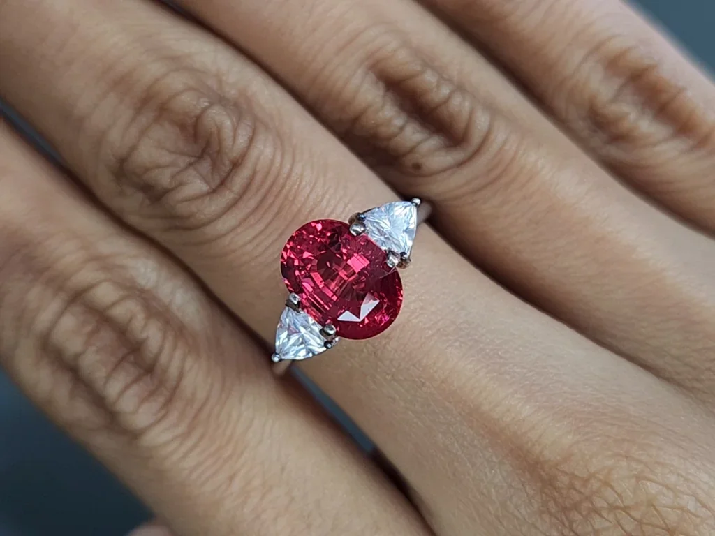 Red spinel Mahenge oval cut 3.16 carats, Tanzania Image №5