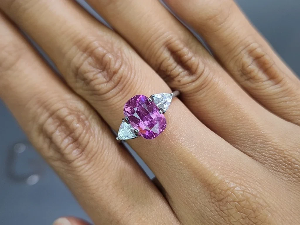 Unheated purple sapphire cushion cut 3.54 carats, Sri Lanka Image №5