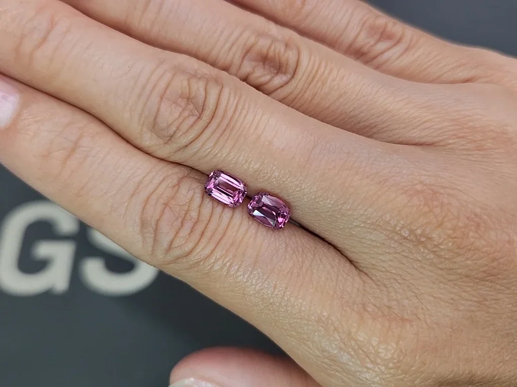Pair of rhodolite garnets  cushion cut 2.25 carats, Tanzania Image №2