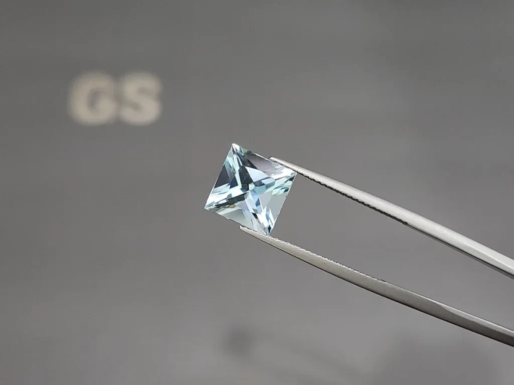 Aquamarine princess cut 3.53 carats, Madagascar  Image №3