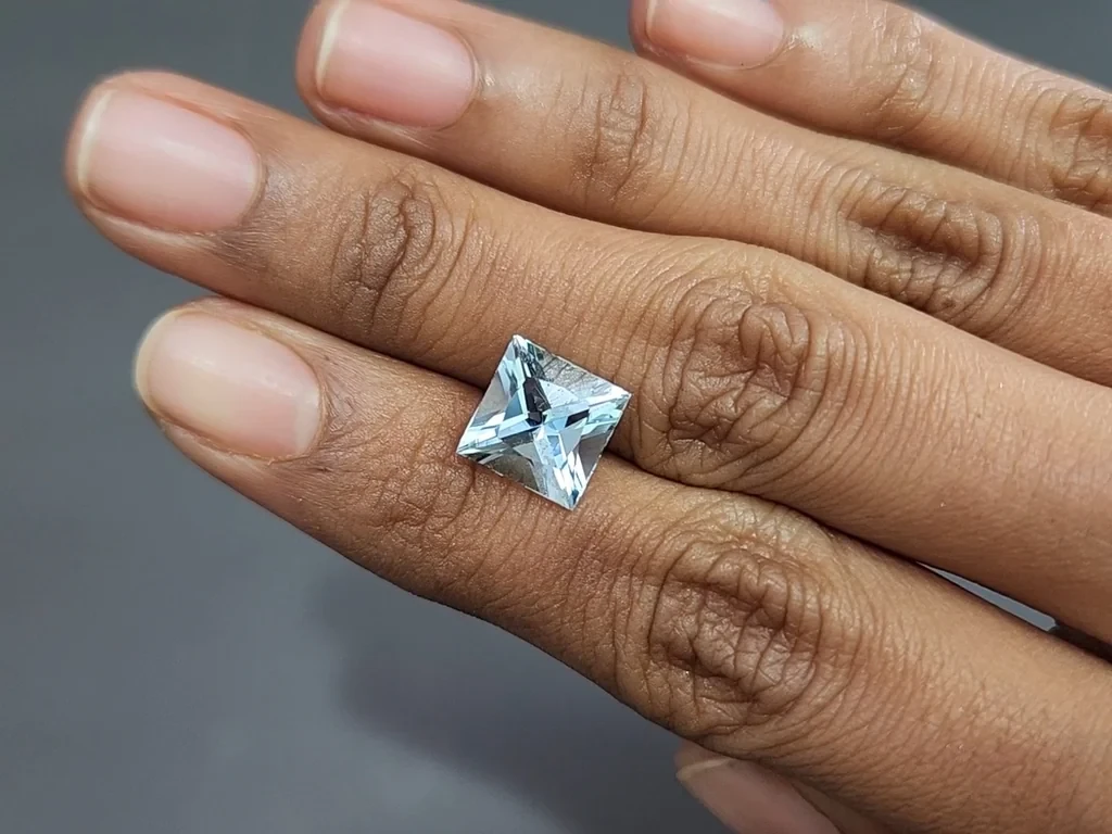 Aquamarine princess cut 3.53 carats, Madagascar  Image №2