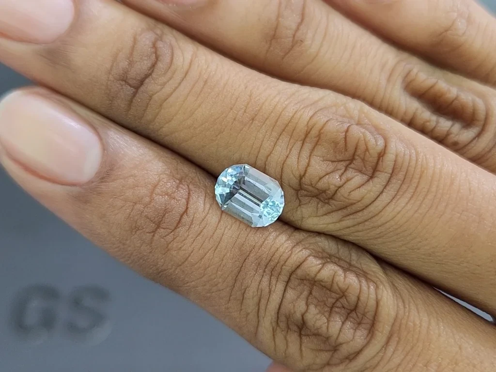 Aquamarine cushion cut 1.70 carats, Madagascar  Image №2