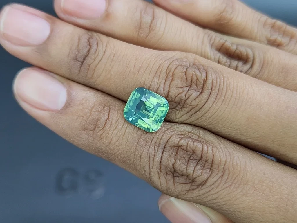 Green zircon cushion cut 5.54 carats, Tanzania Image №2