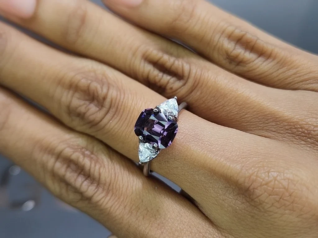 Violet spinel cushion cut 2.36 carats, Tanzania Image №5