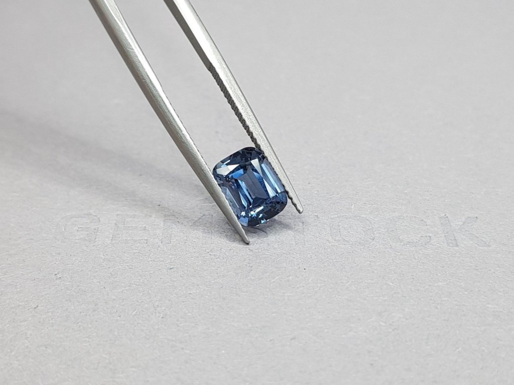 Cobalt blue spinel 2.45 carats, Tanzania Image №5
