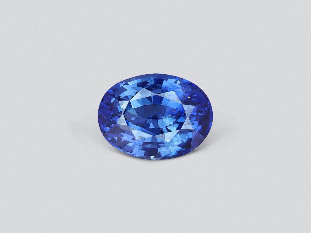 Cornflower blue sapphire 2.11 ct in oval cut, Sri Lanka Image №1