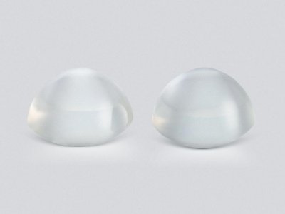 Pair of cabochon cut moonstones 5.04 carats, Burma photo