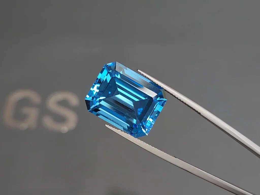 Large topaz Swiss Blue octagon cut 27.20 carats, Brazil Image №3