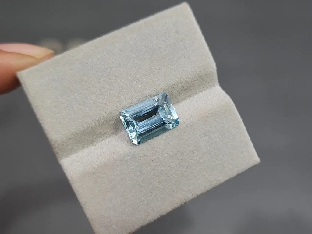 Aquamarine octagon cut 3.51 carats, Madagascar Image №4