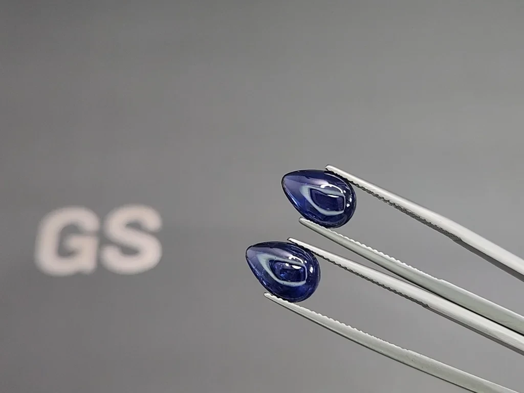 Pair of unheated blue sapphires cut cabochon 5.00 carats, Burma Image №3